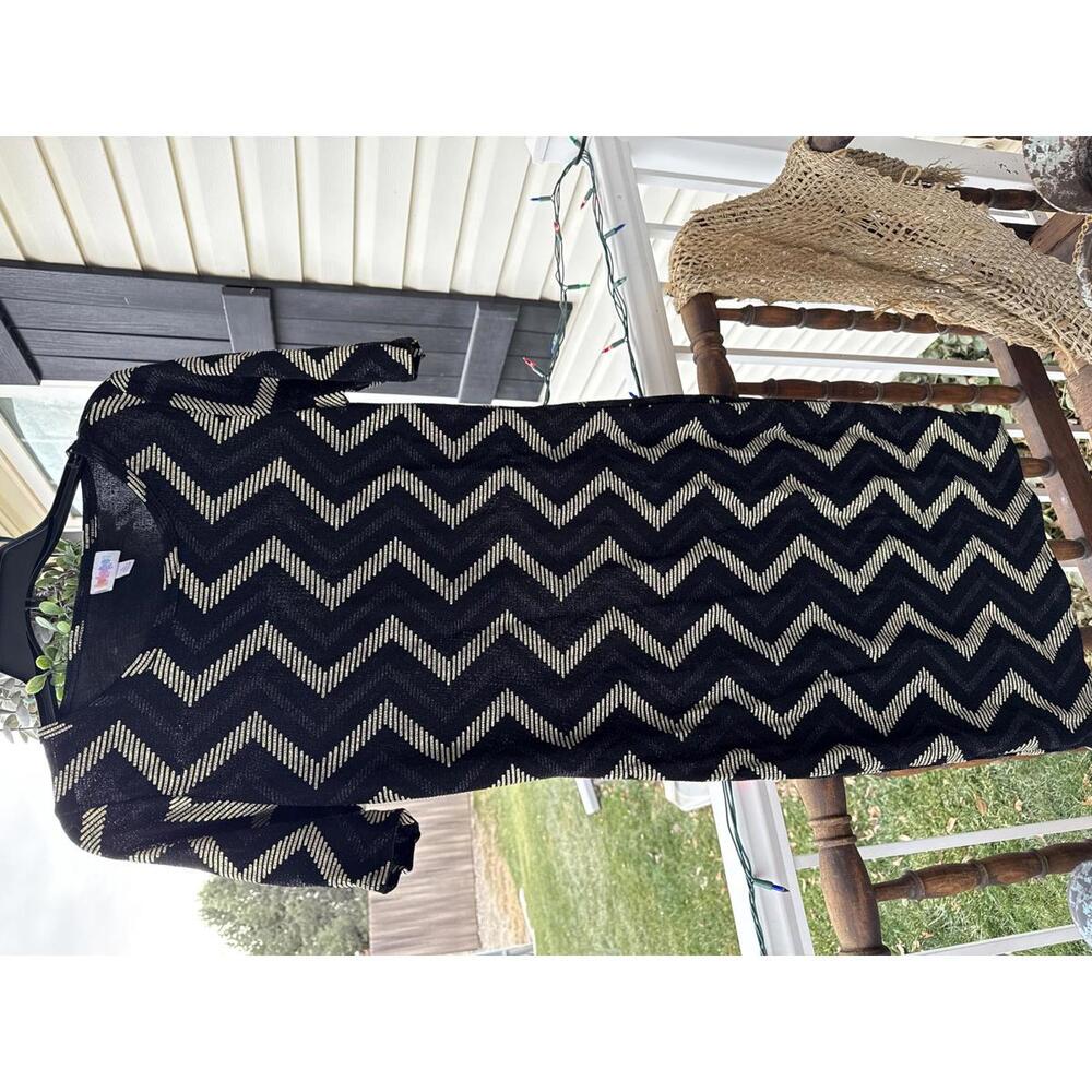 LuLaRoe Women's Black and Gold Sparkle Zigzag Pattern Dress Size Large